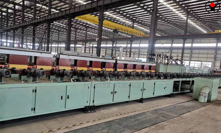 Long bar hardening and tempering induction machine