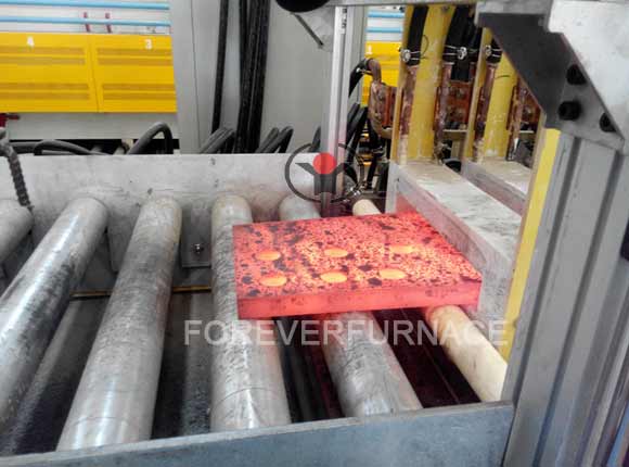 Steel sheet induction heating equipment